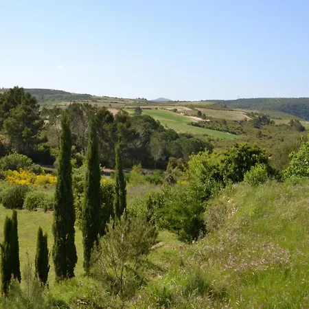 Relaxing Retreat Near Minerve 빌라 Cesseras