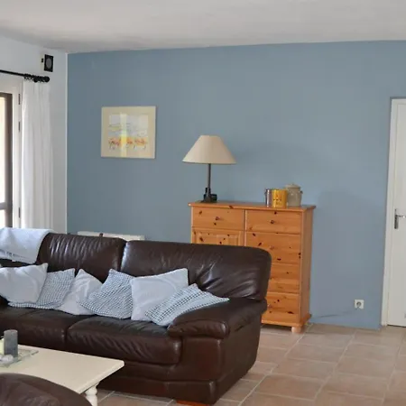 Modern With Private Pool In Villa Cesseras